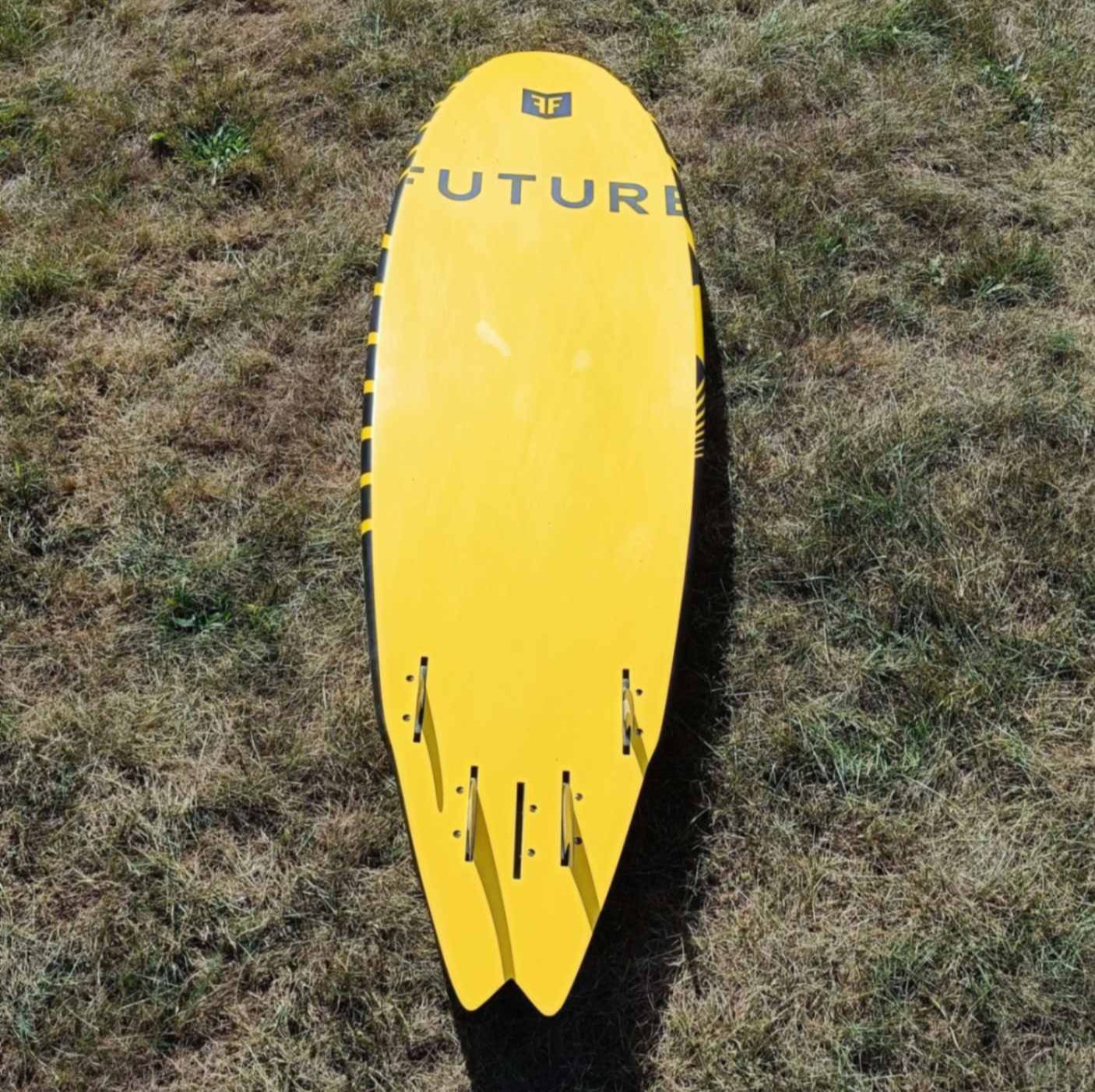 Future Fly Yellow Fish 87Lused)